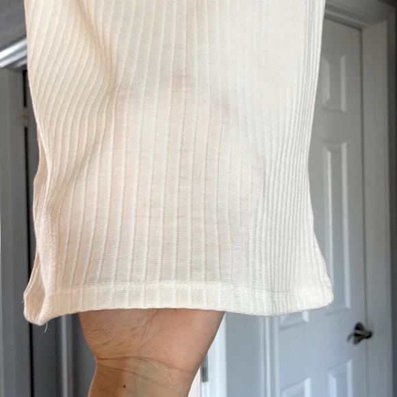 Ivory/off white tank top - Picture 5 of 5